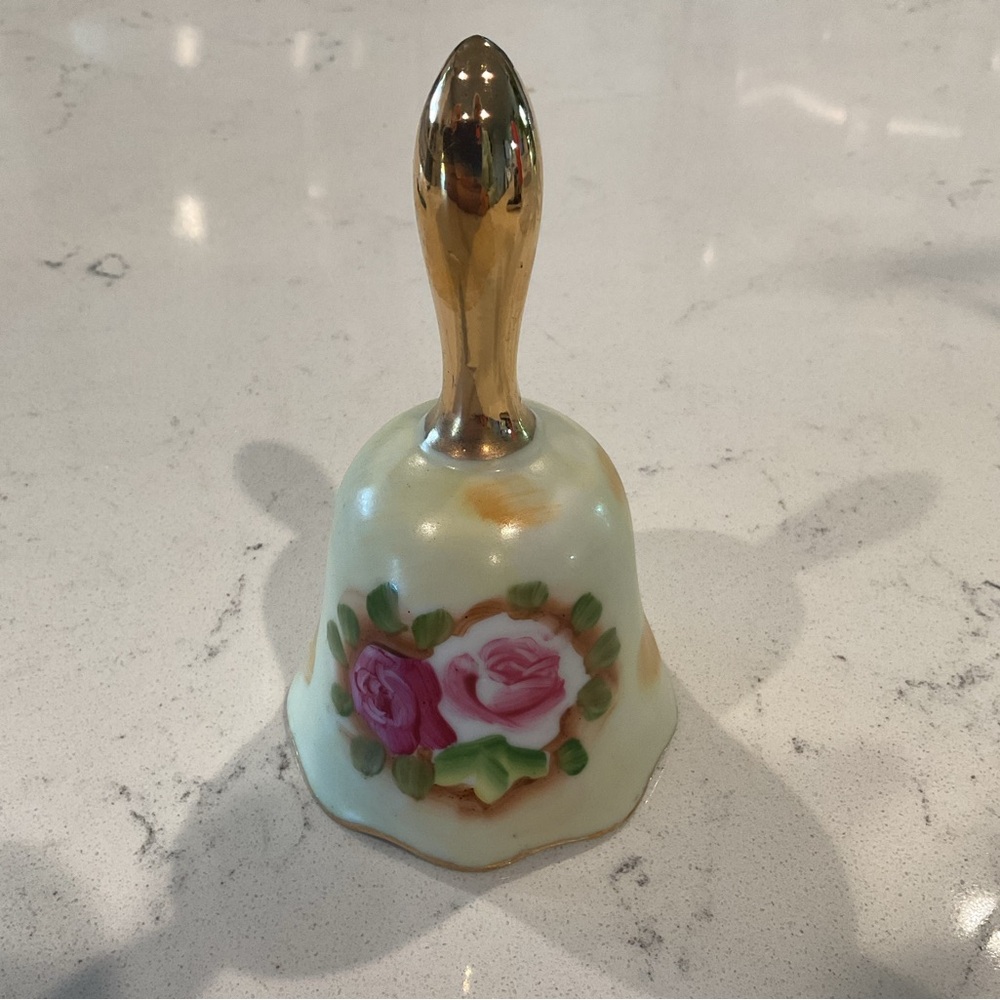 Brim’s Ceramic Pink Roses Bell Pittsburgh, PA